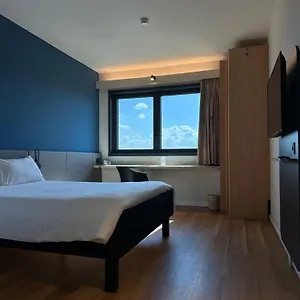 Ibis Fiera Rom